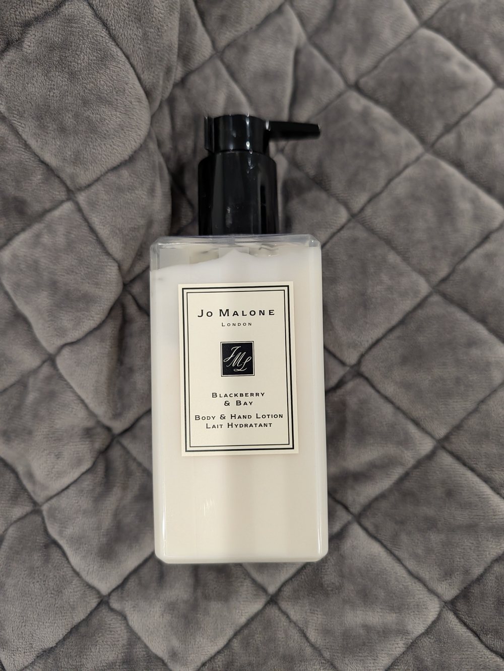 Jo Malone Blackberry & Bay Body & Hand Lotion – White